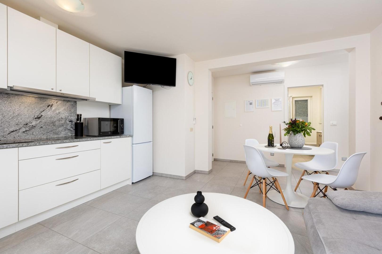 Apartments Pivas Malinska Zewnętrze zdjęcie